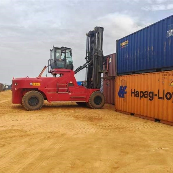 SOCMA 35t rough terrain forklift 5 SOCMA 35t rough terrain forklift 5