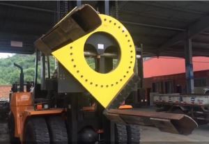 لیفتراک سنگین با جرثقیل چرخدار