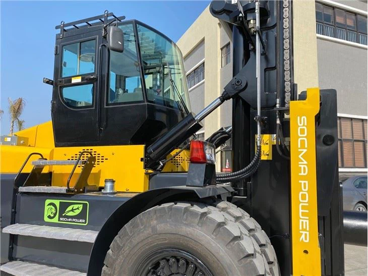 42 Ton Heavy Duty Forklift Truck