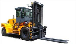 لیفتراک 15 تن با موتور دیزل IC