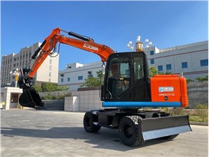 بیل مکانیکی چرخ برقی مجهز به باتری