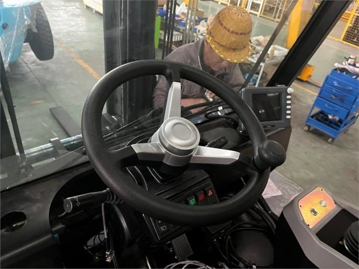 Electric Forklift 10Ton 15 Ton 25 Ton Battery Lithiium Ion